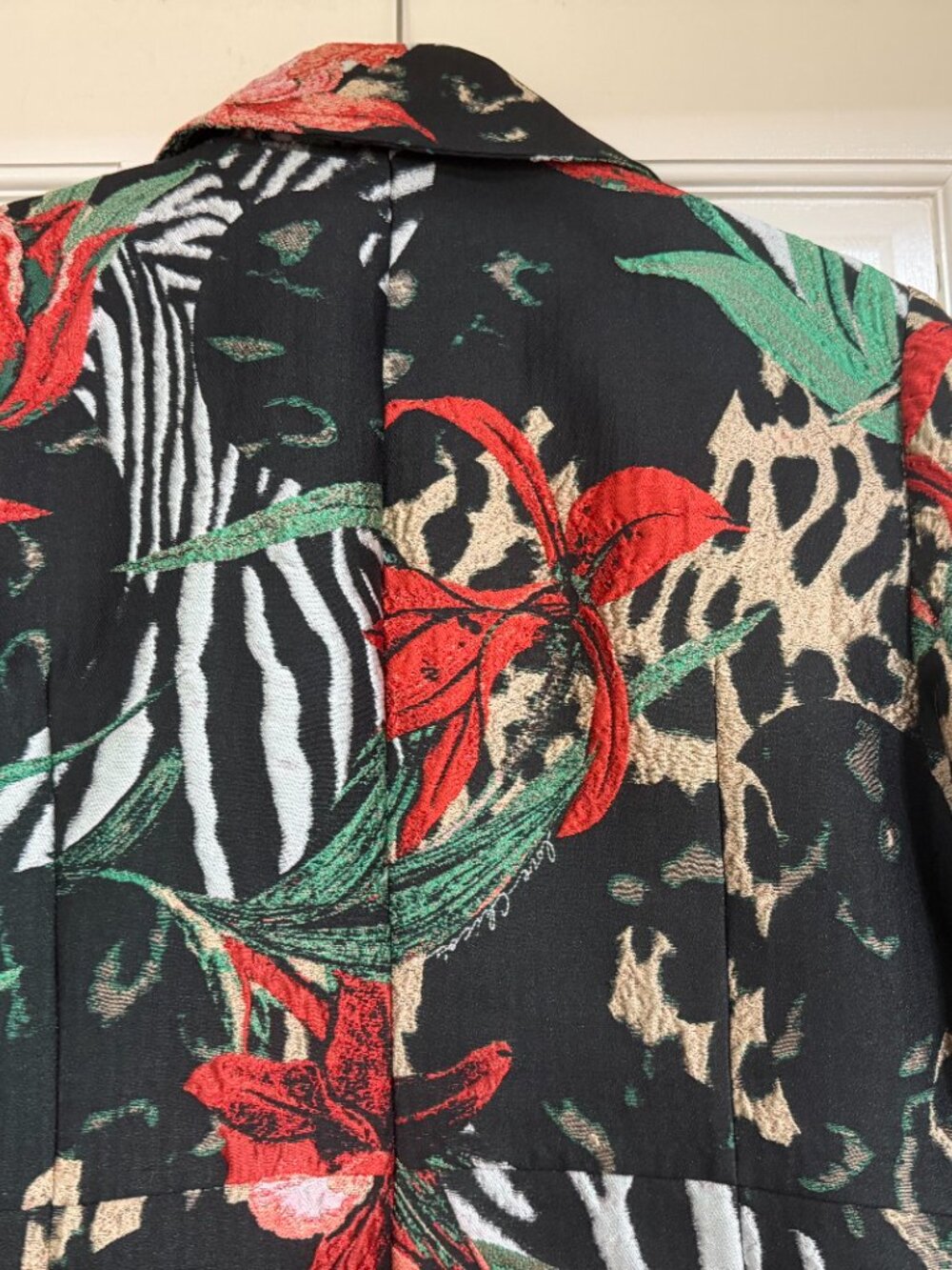 New with Tags Chico's Multi - Color Coat/Jacket sz 1 - Picture 5 of 5